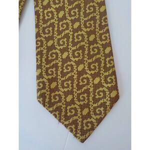 Vintage Brittania Neck Tie Aztec Pattern Brown Gold 100% Polyester 58x4"